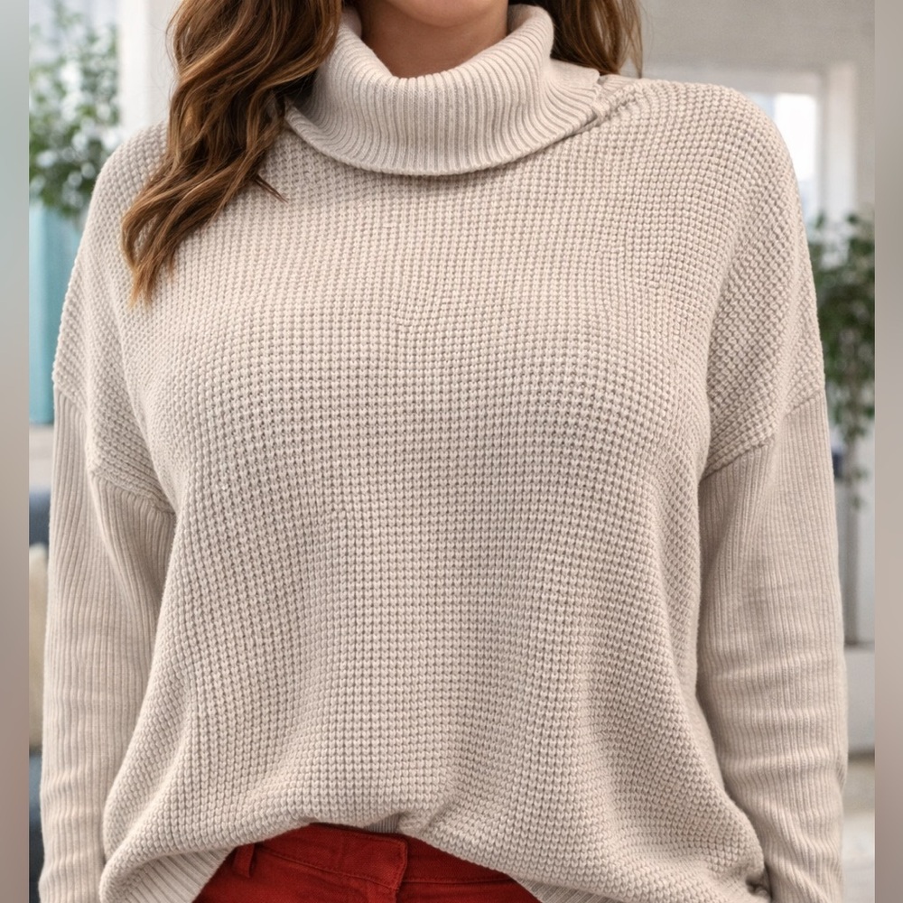 MICHAEL Michael Kors Cream Waffle-Knit Turtleneck Sweater